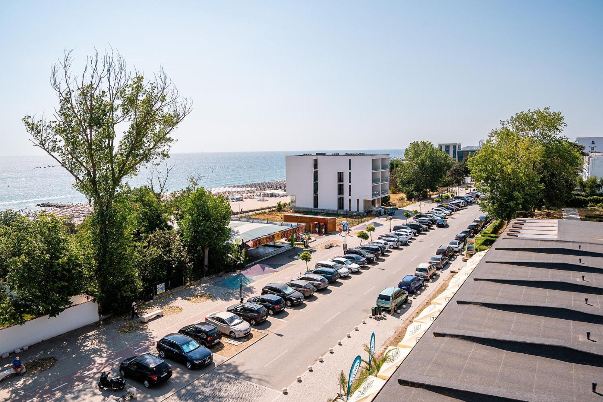 Amaris Aparthotel Eforie Bagian luar foto