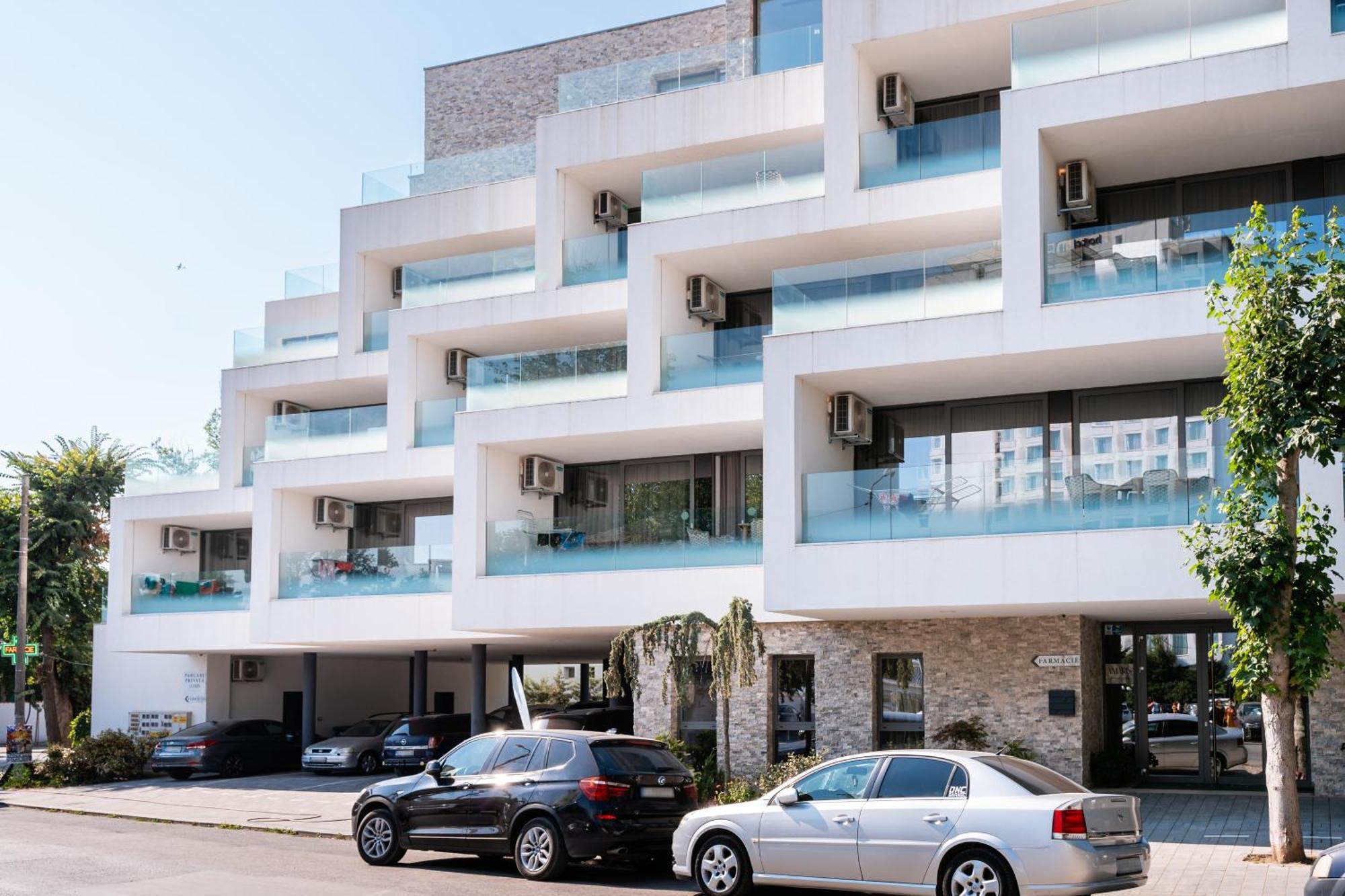 Amaris Aparthotel Eforie Bagian luar foto