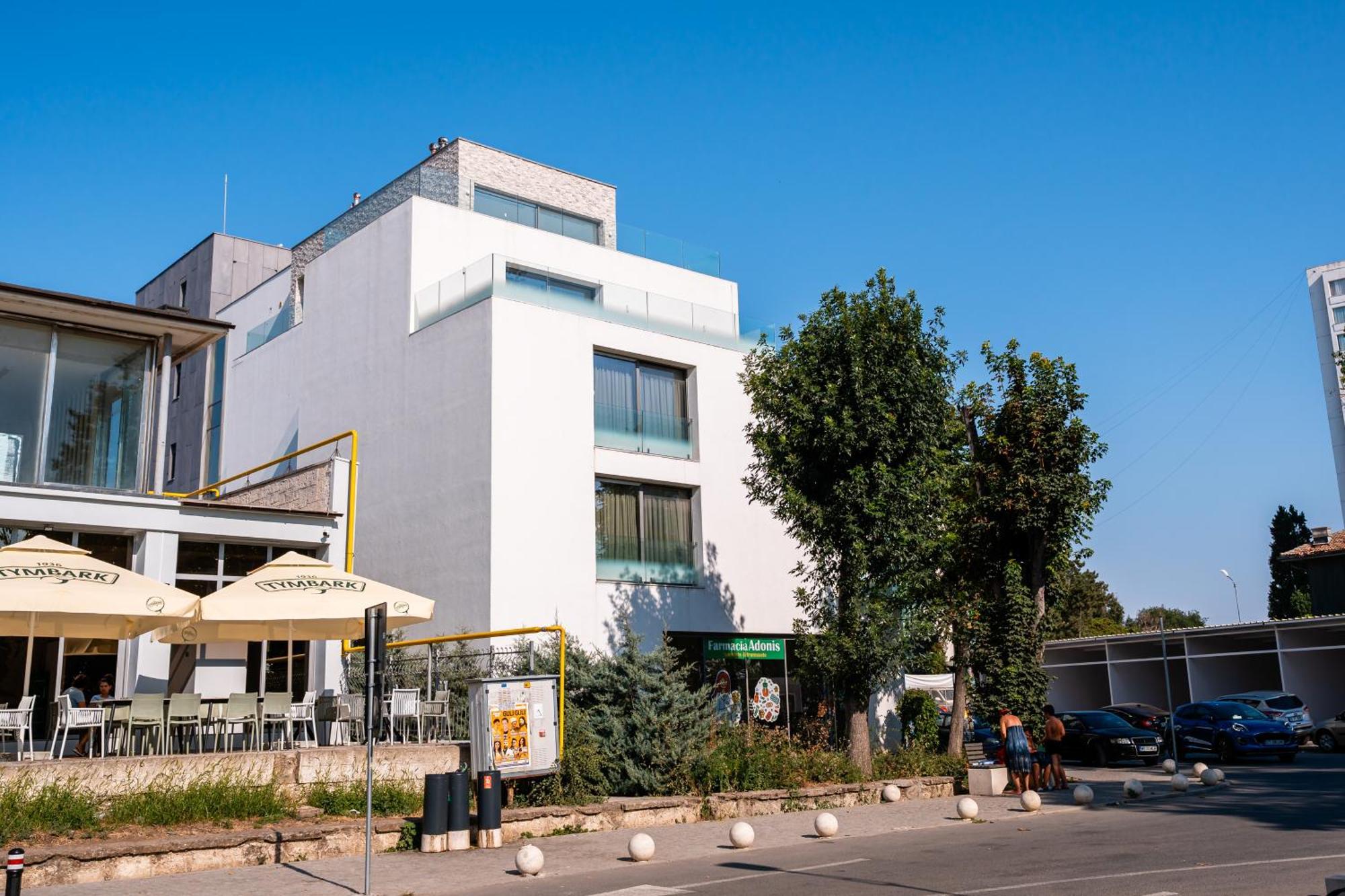 Amaris Aparthotel Eforie Bagian luar foto